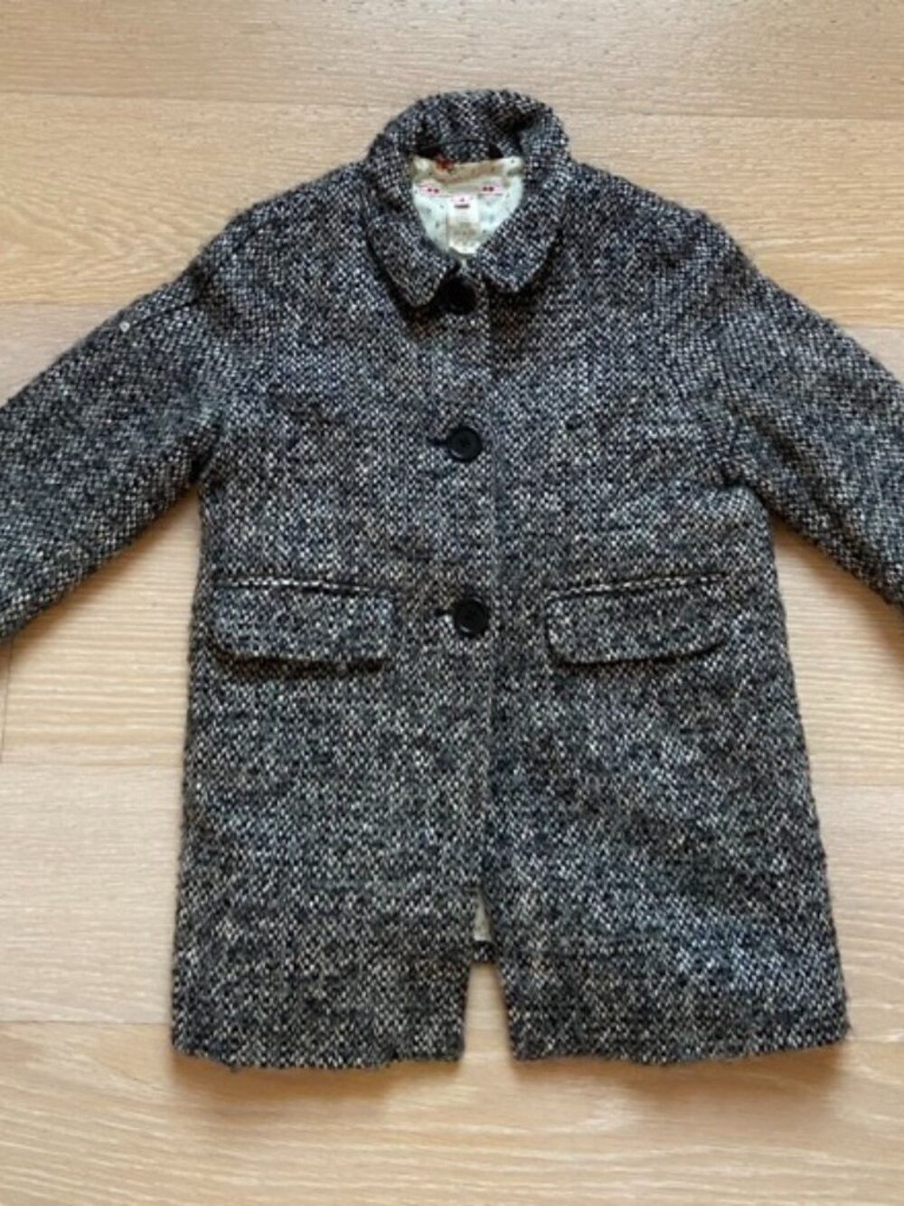 Bonpoint, black/white wool coat, 4 years old, black velvet details